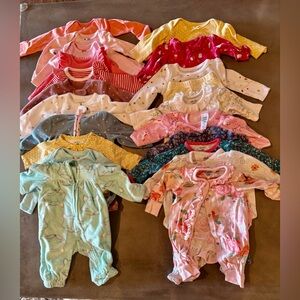 LIKE NEW Infant Girl Newborn Bundle